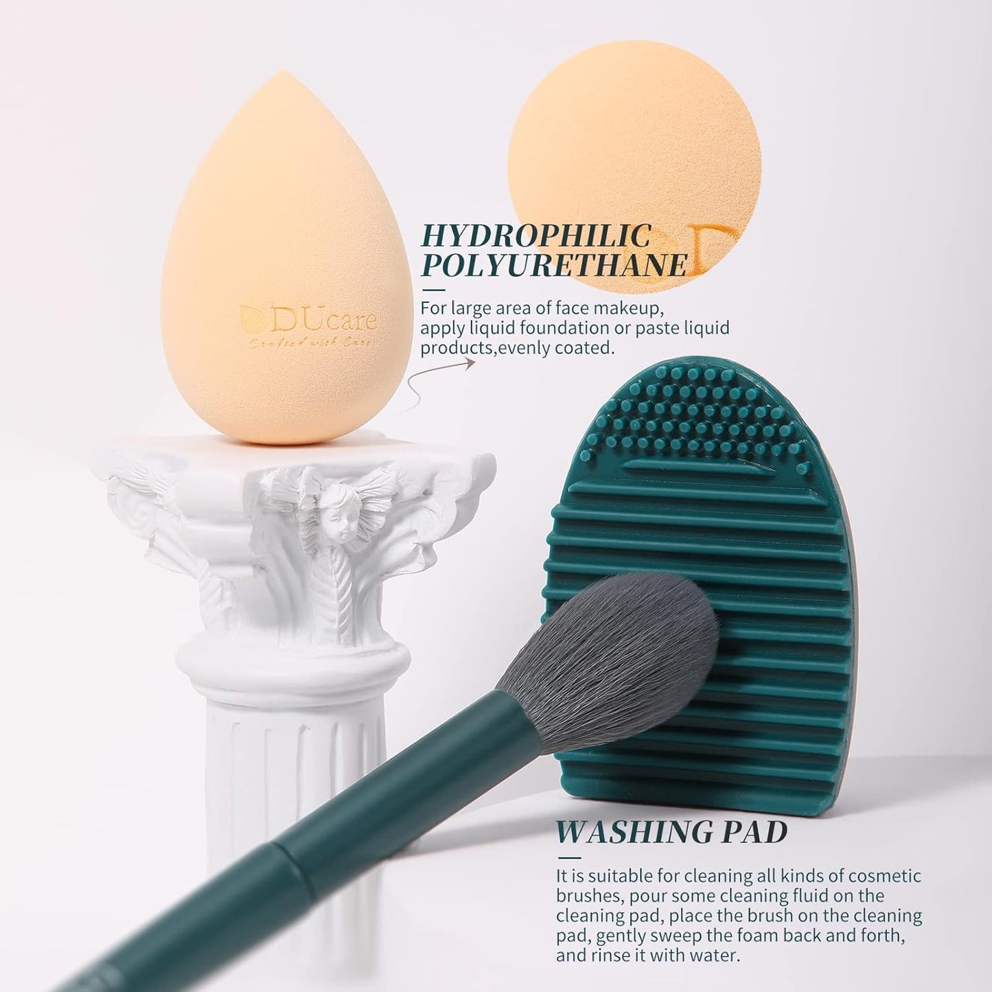 Ducare Christmas Makeup Brushes Set 17 Pcs with Brush Cleaning Mat and Makeup Sponge Professional Face Powder Eye Shadow Powder Liquid Cream